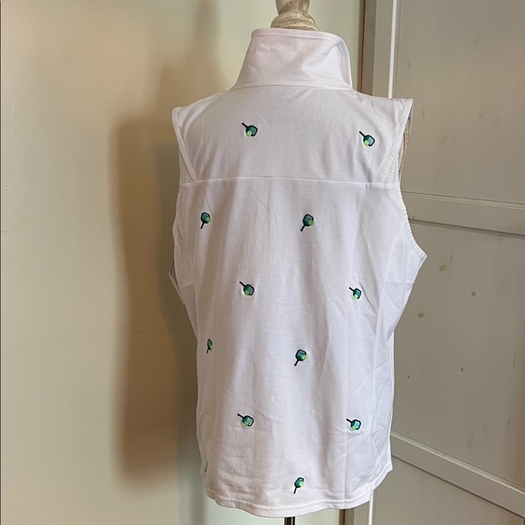 NWT T by Talbots UPF 50+ Pickleball Sleeveless Polo Zipper Top - White - XL - Picture 5 of 10